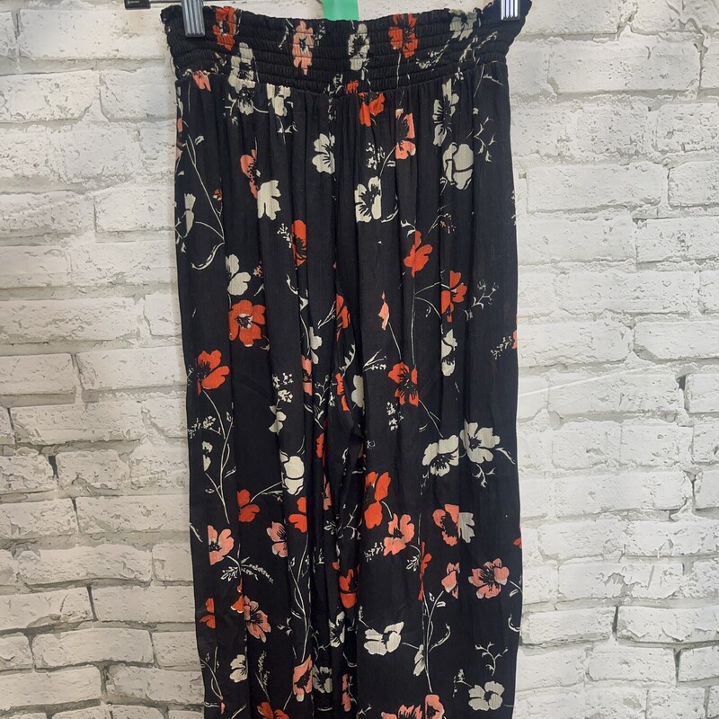 Cut From Under, Floral, Size: Small