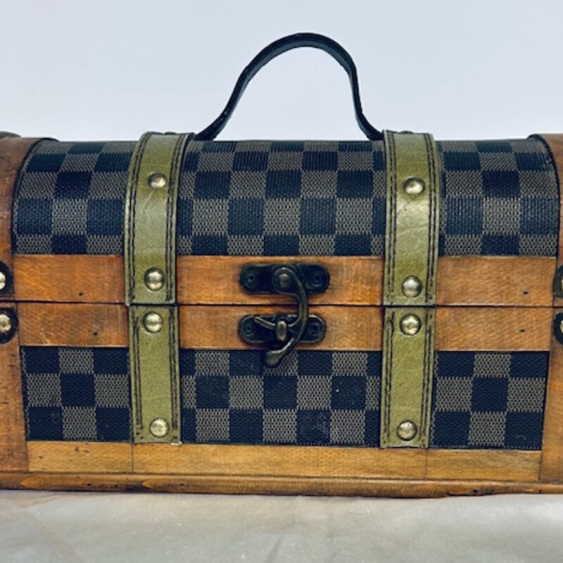 Checkered Wood Box