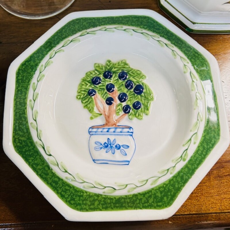 Andrea by Sadek Topiary Plate
White Green Blue Size: 8 x 8W