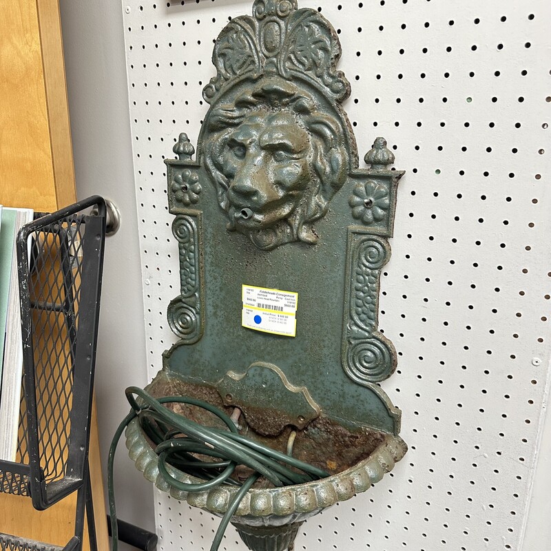 Green Lions Head Fountain, Cast Iron. Includes Pump.
Size: 16W x 34H