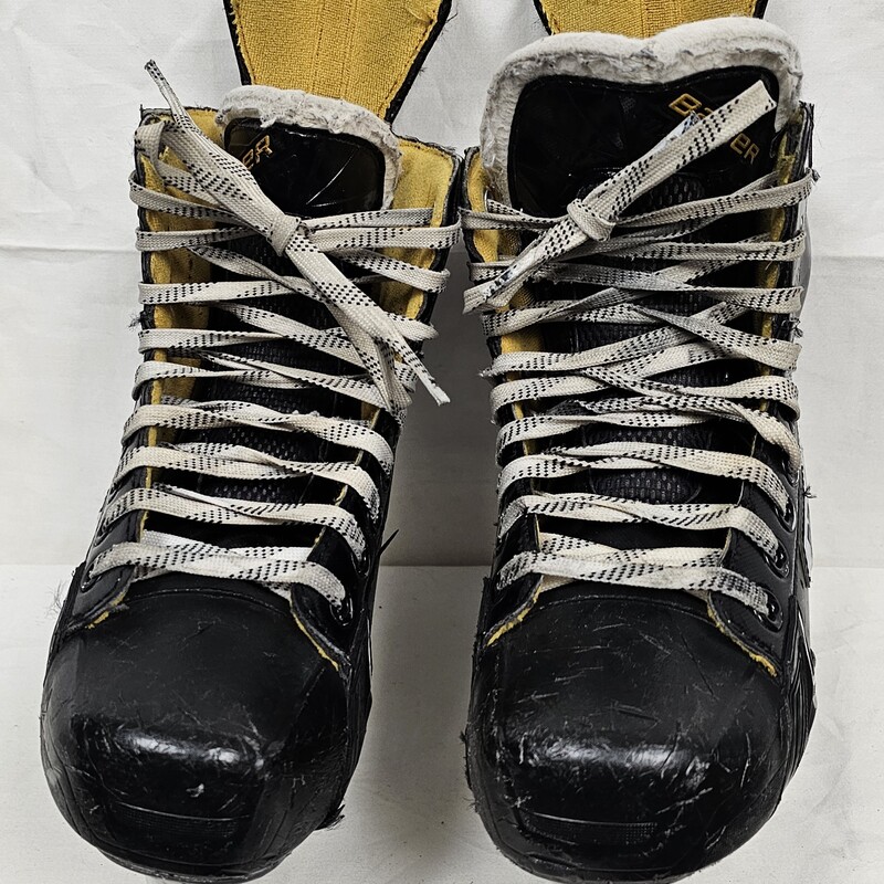 Pre-owned Bauer Supreme S170 Junior Hockey Skates, Size: 5, MSRP $199.99