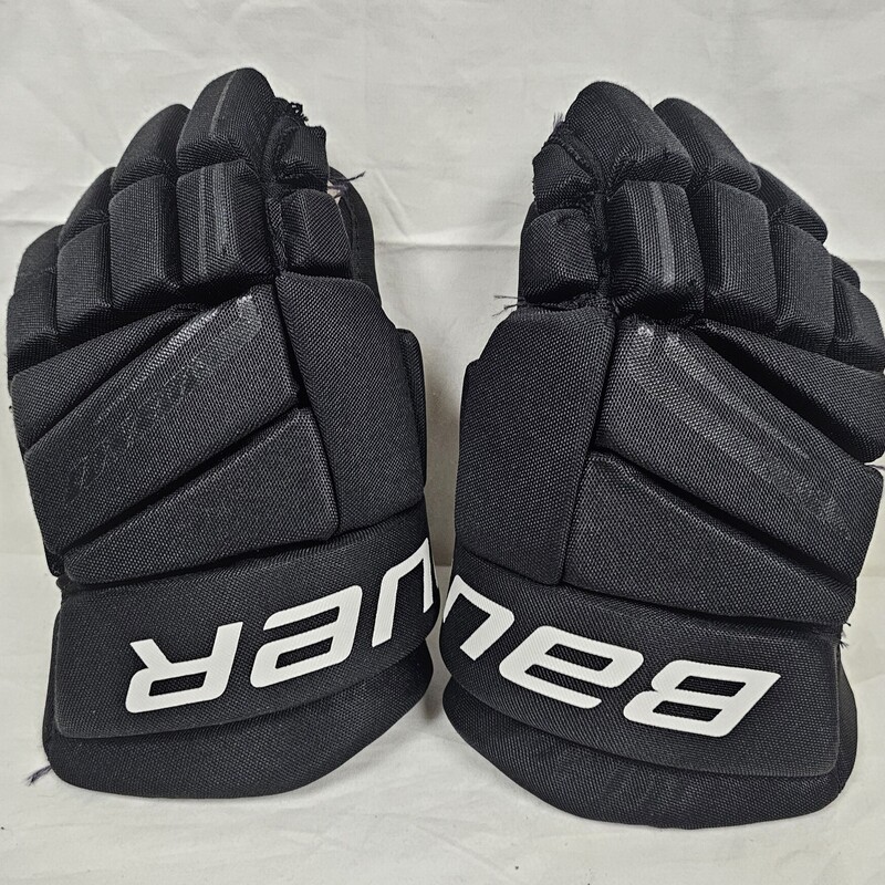 Pre-owned Bauer Team Black Hockey Gloves, Size: 12