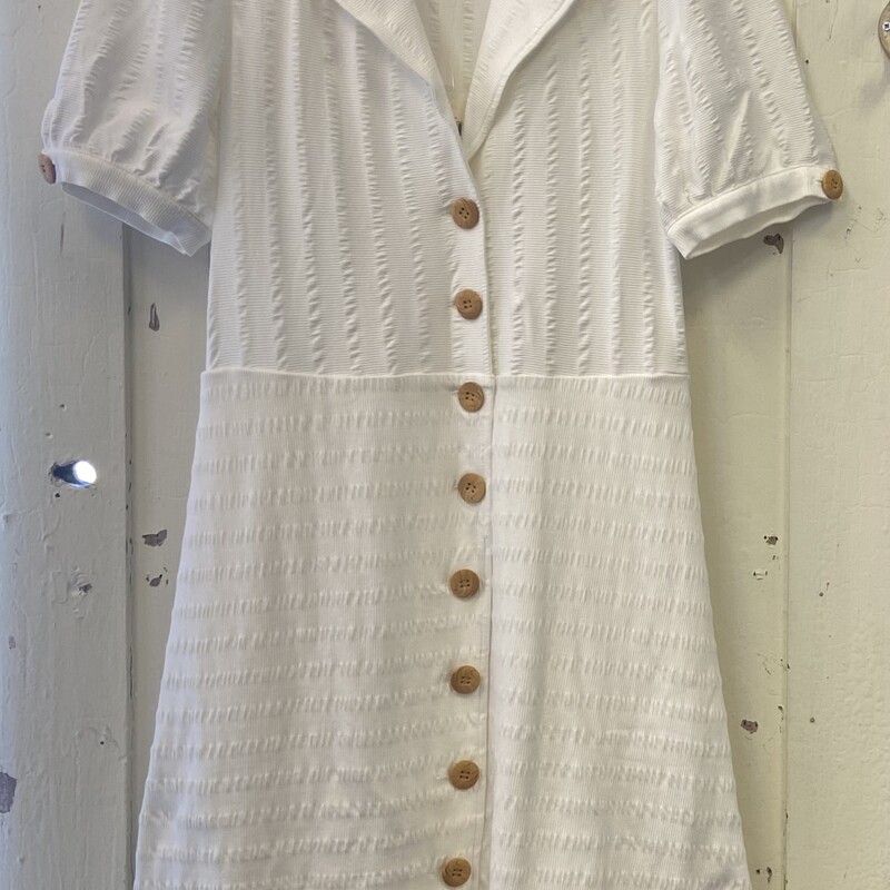 NWT Wht Button Dress<br />
White<br />
Size: S R $130