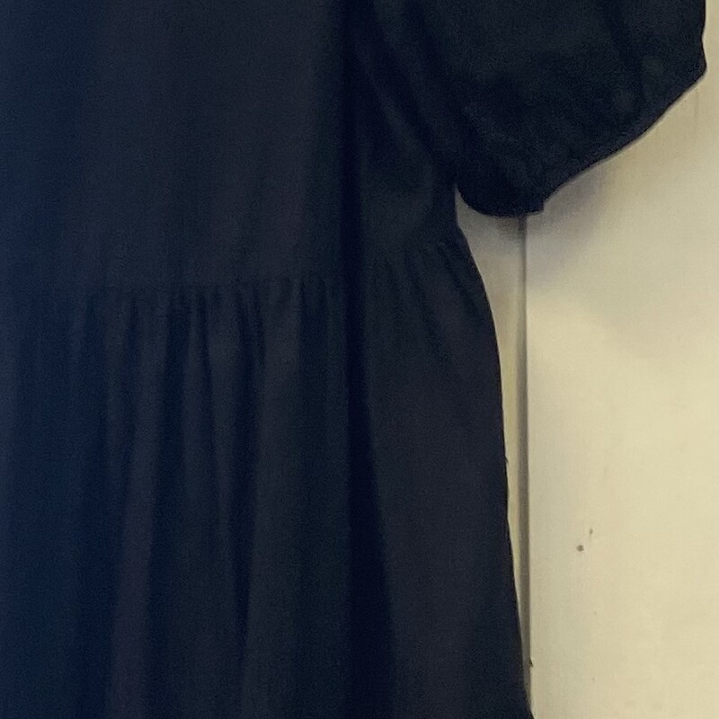 Blk Rffle Gther Slv Dress<br />
Black<br />
Size: XL