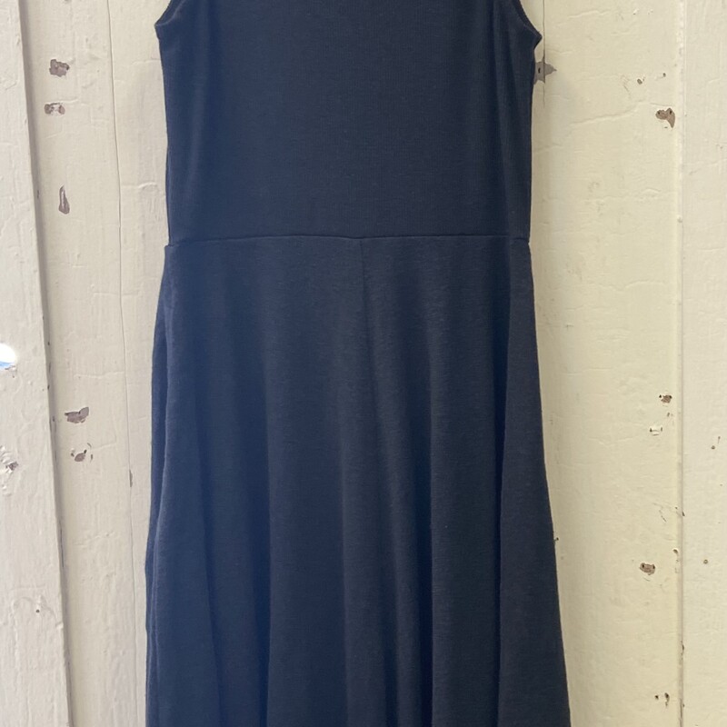 NWT Blk Rbbed Slvls Dress<br />
Black<br />
Size: S R $80
