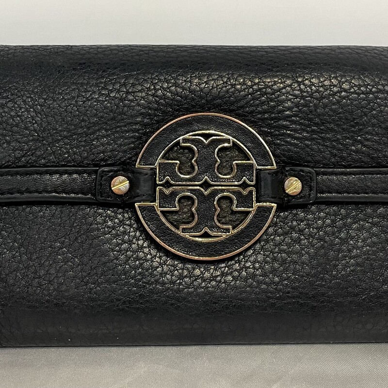 Tory Burch Leather Amanda Wallet
Black Gold
Size: 7.5x4.5H