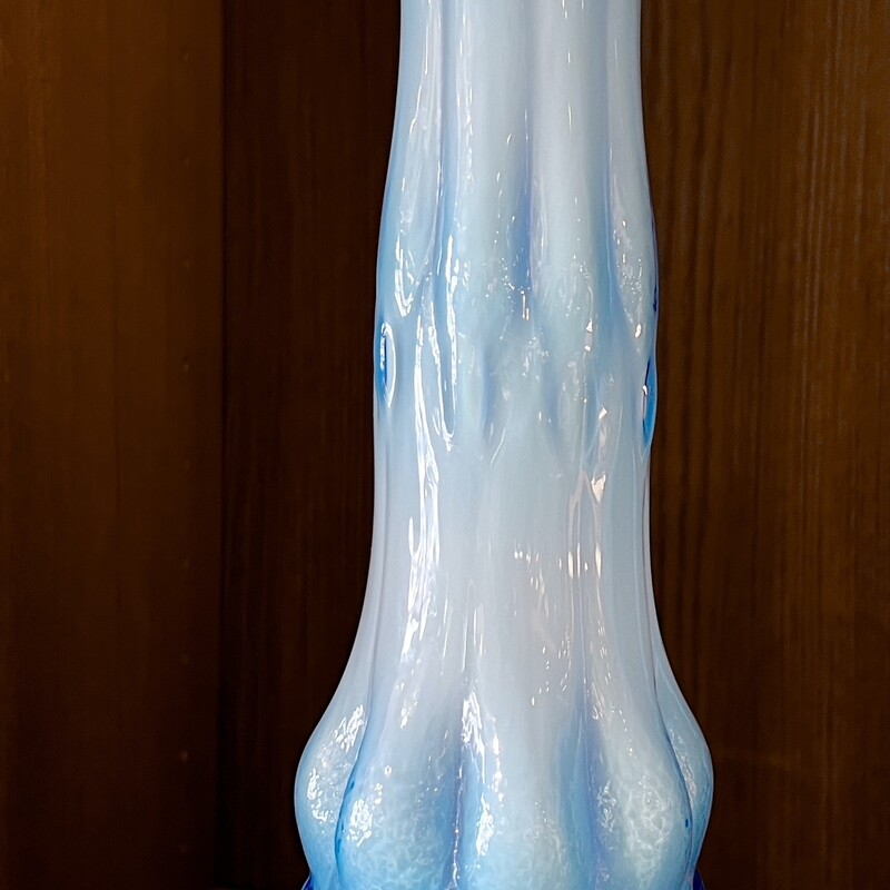 Vase Tall Vintage,
Size: 15