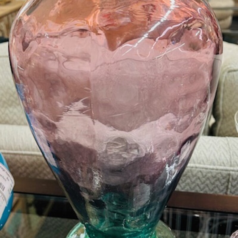 2 Tone Urn Shape Glass Vase
Pink Green Size: 7 x 16H