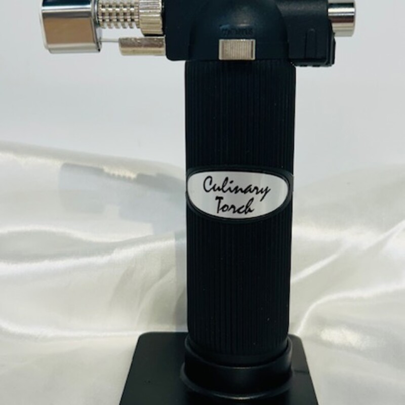 Crate and Barrel Culinary Torch
Black Silver
Size: 3 x 4 x 6H