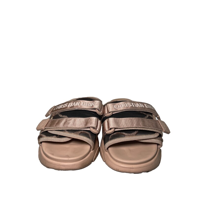 Dior Technical D Wander, Beige, Size: 39<br />
<br />
Note: Few scuffs on toes and light staining on top of sandal