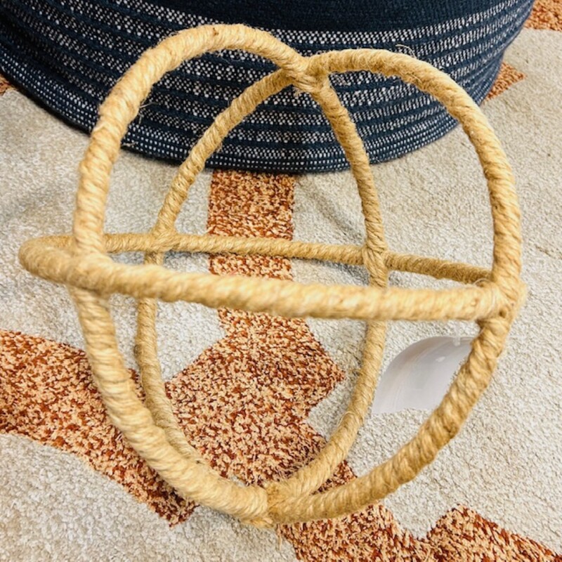 Rope Open Orb
Natural Size: 12diameter