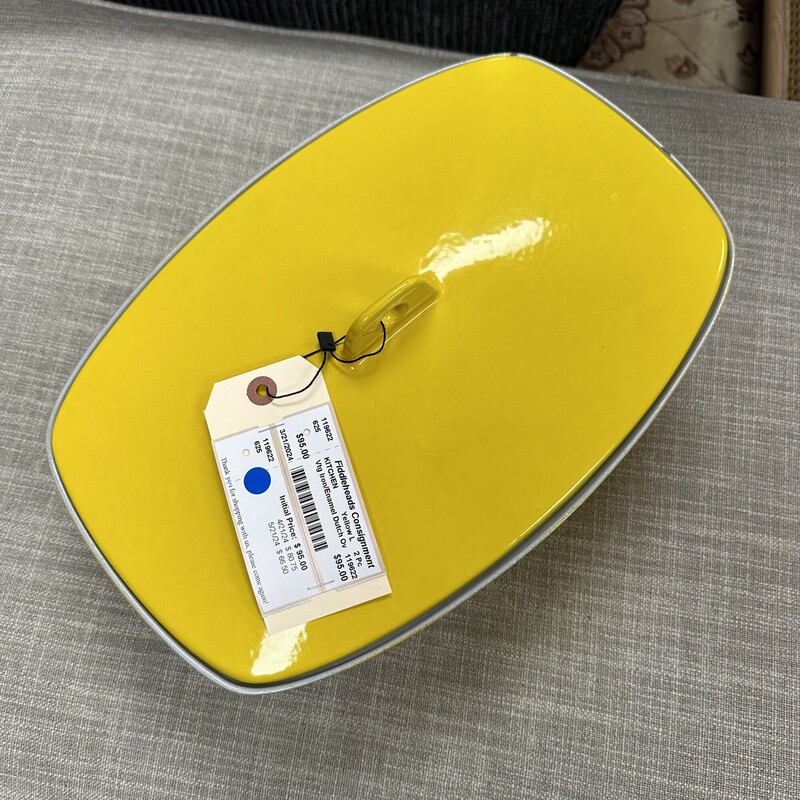 Vintage Iron/Enamel Dutch Oven +Lid, Yellow<br />
Size: 14in