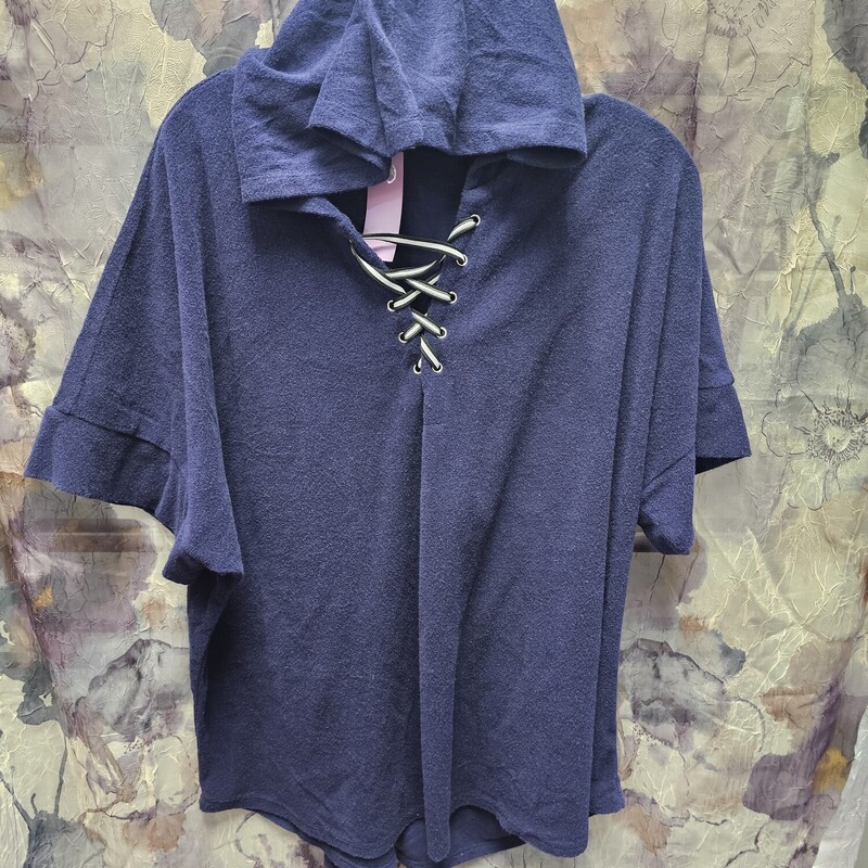 Short sleeve terry cloth top with hood.