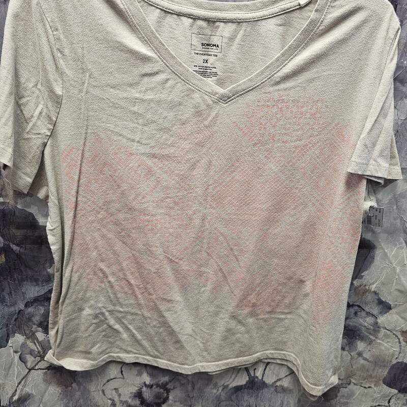 Short sleeve tee in tan with pink graphic