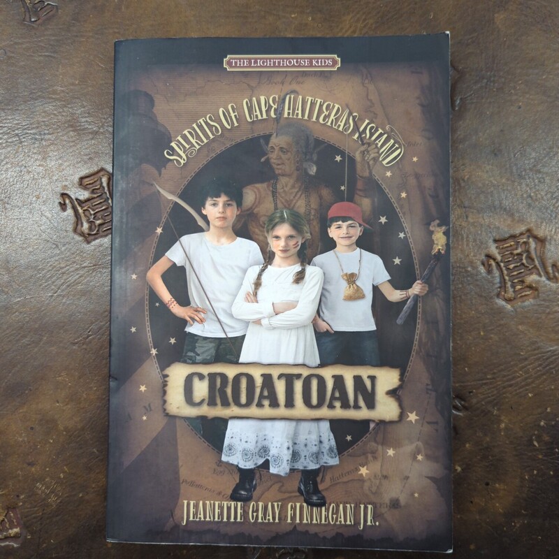 Croatoan Spirits Of Hatta, Brown, Size: Book