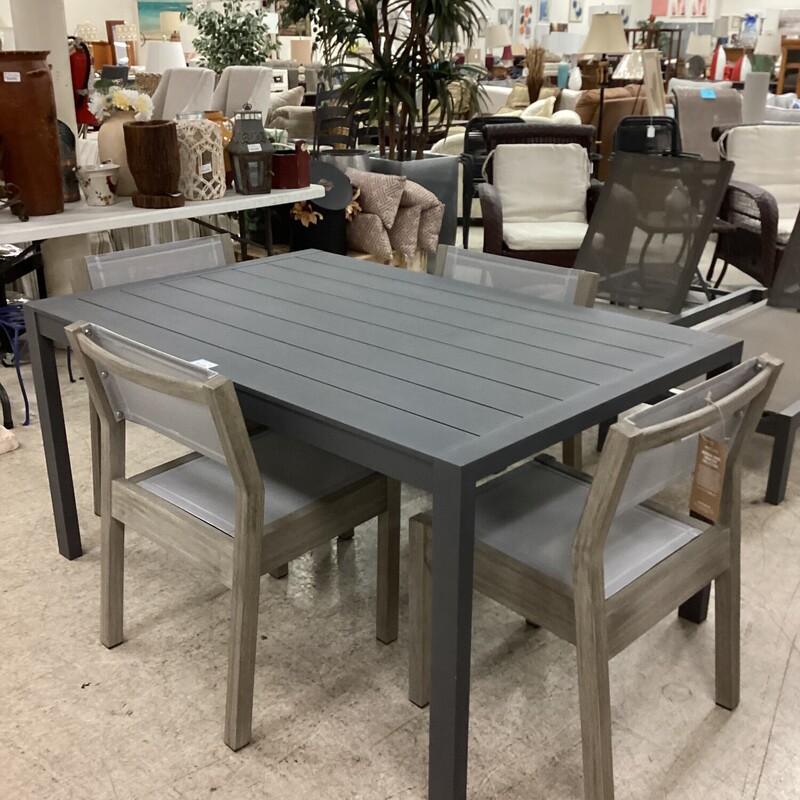 Dining Tbl 4 West Elm Cha, Gray, Metal<br />
59 in x 39in x 29 in t