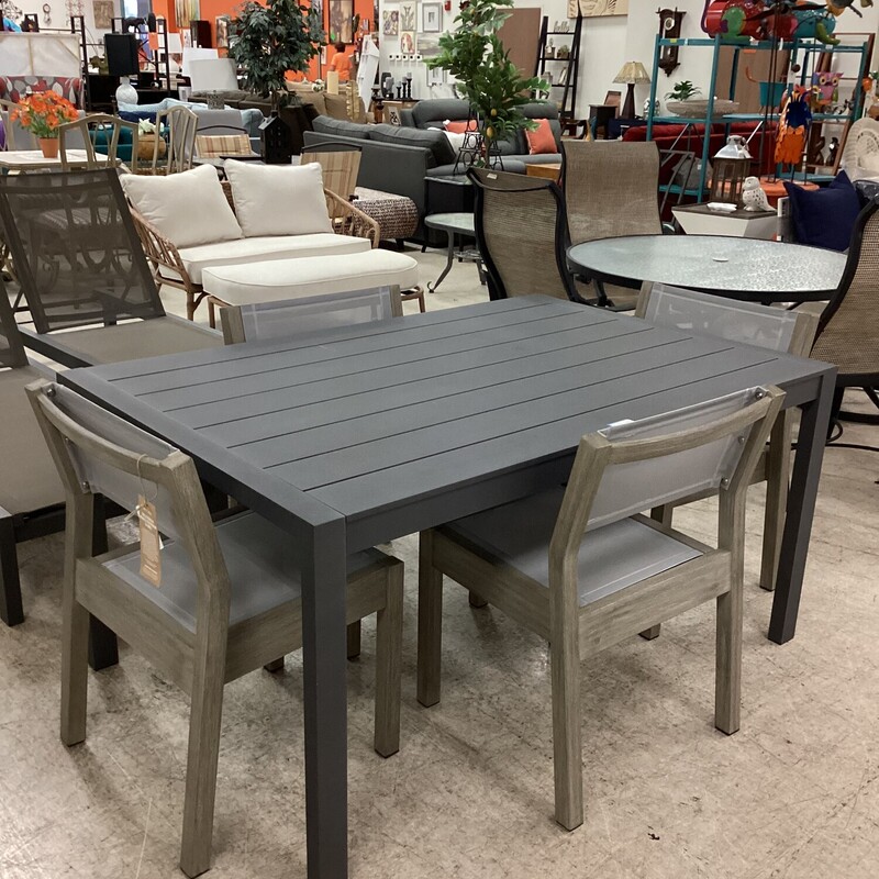 Dining Tbl 4 West Elm Cha, Gray, Metal
59 in x 39in x 29 in t