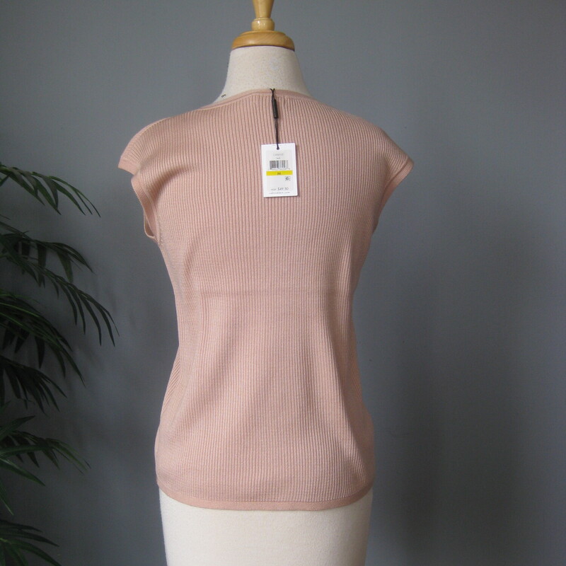 NWT Calvin Klein Knit, Pink, Size: Medium
Simple wardrobe staple From Calvin Klein
Brand new with tags attached.
Cool tone pale pink ribbed knit
100% acrylic - stretchy
Size M

Here are the flat measurements, please double where appropriate:
Armpit to armpit: 17
Width at Hem: 17
Length: 23

Excellent brand new  condition, no flaws.

Thanks for looking
#69772