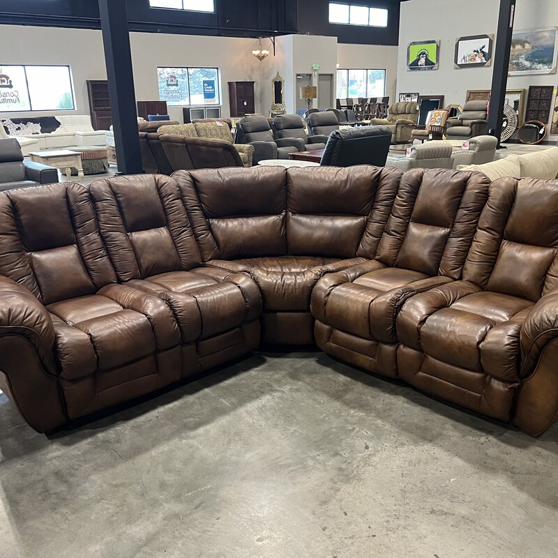 Brown 3pc. Rec. Sectional