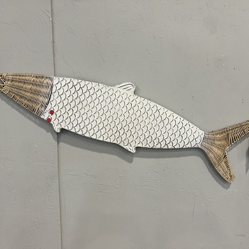 Metal/wicker Fish