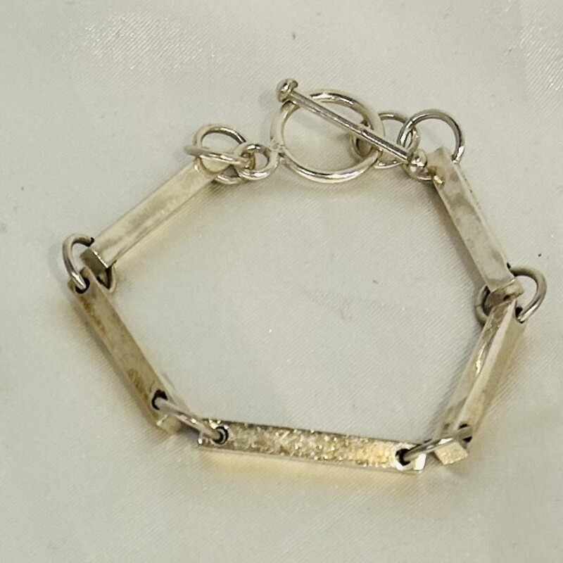 925 Mexico Rectangle Links Bracelet
Silver Size: 7.5L