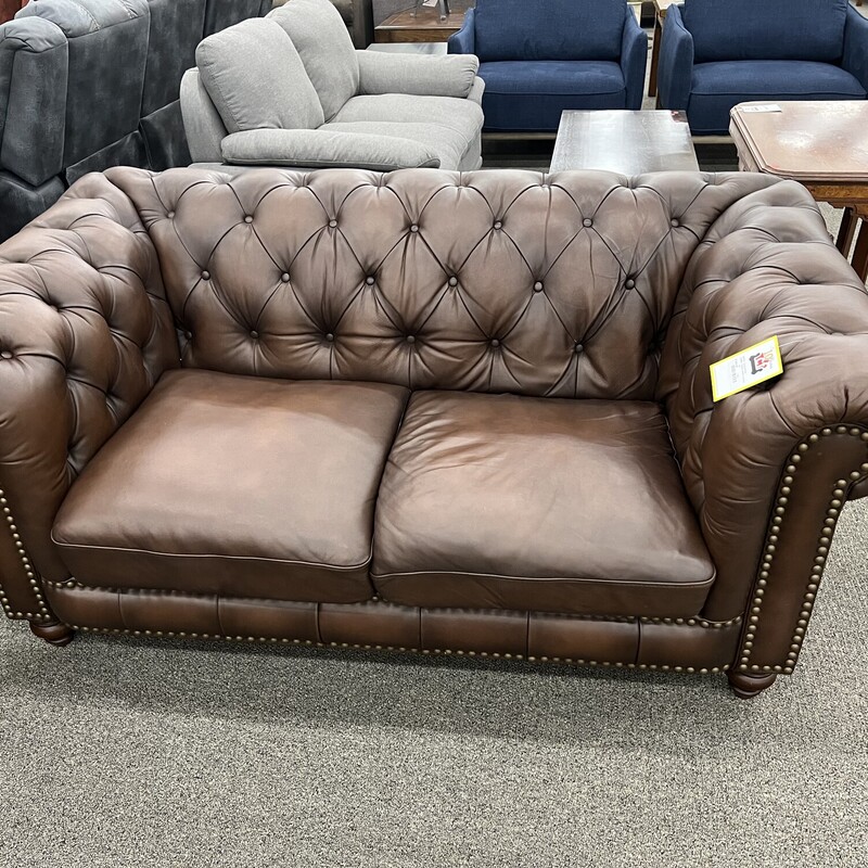 Tufted Leather Loveseat