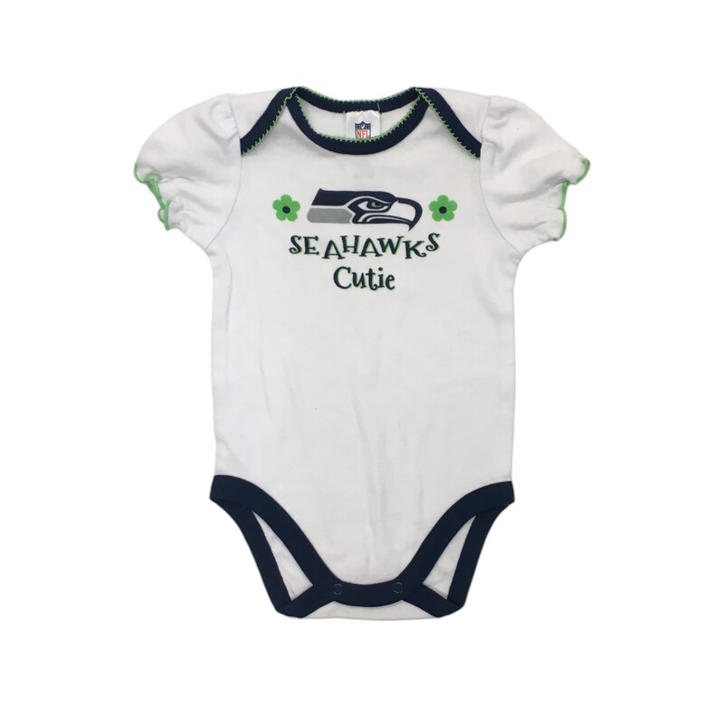 Onesie (Seahawks), Girl, Size: 3/6m

Located at Pipsqueak Resale Boutique inside the Vancouver Mall or online at:

#resalerocks #pipsqueakresale #vancouverwa #portland #reusereducerecycle #fashiononabudget #chooseused #consignment #savemoney #shoplocal #weship #keepusopen #shoplocalonline #resale #resaleboutique #mommyandme #minime #fashion #reseller

All items are photographed prior to being steamed. Cross posted, items are located at #PipsqueakResaleBoutique, payments accepted: cash, paypal & credit cards. Any flaws will be described in the comments. More pictures available with link above. Local pick up available at the #VancouverMall, tax will be added (not included in price), shipping available (not included in price, *Clothing, shoes, books & DVDs for $6.99; please contact regarding shipment of toys or other larger items), item can be placed on hold with communication, message with any questions. Join Pipsqueak Resale - Online to see all the new items! Follow us on IG @pipsqueakresale & Thanks for looking! Due to the nature of consignment, any known flaws will be described; ALL SHIPPED SALES ARE FINAL. All items are currently located inside Pipsqueak Resale Boutique as a store front items purchased on location before items are prepared for shipment will be refunded.