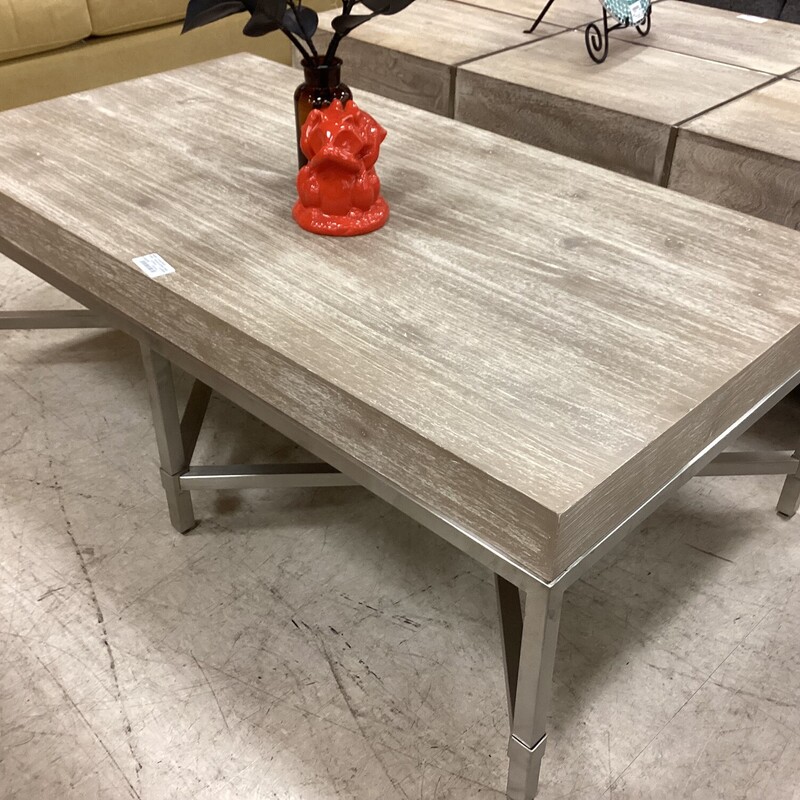 Modern Coffee Table, Lt Wood, Chrome
27 in x 50 in x 17 in t