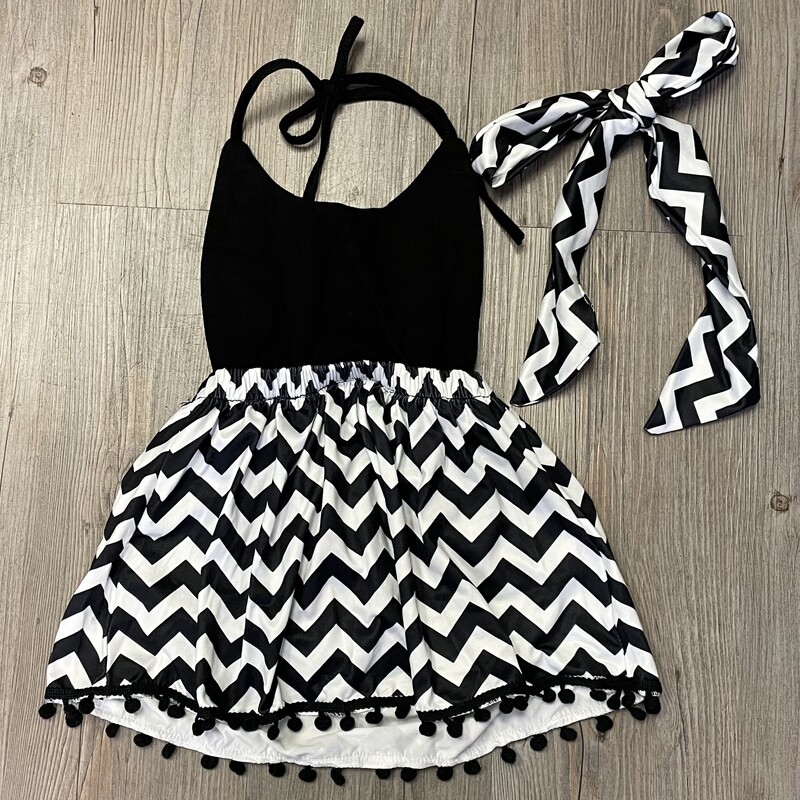 Roychen Backless Dress With Headband, Black/wh, Size: 18-24M
NEW!