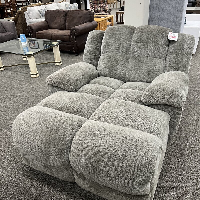 Gray Pwr Rec. Chaise