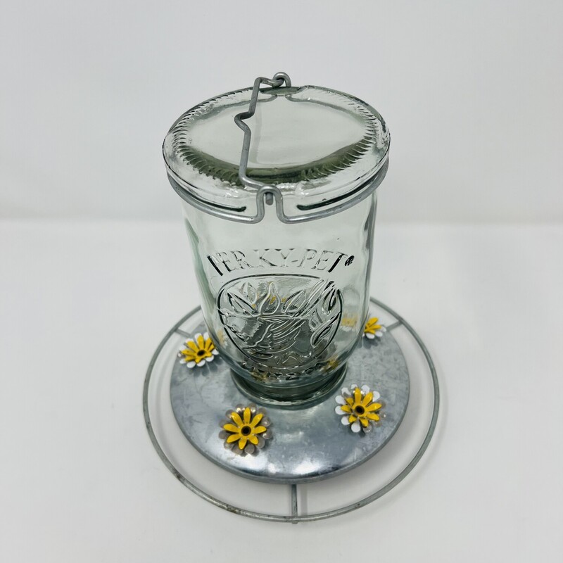Humming Bird Feeder<br />
Metal & Glass<br />
Clear Silver Yellow & White