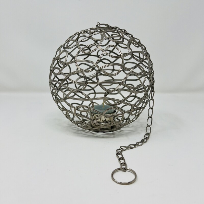 Hanging Candle Holder
Silver
