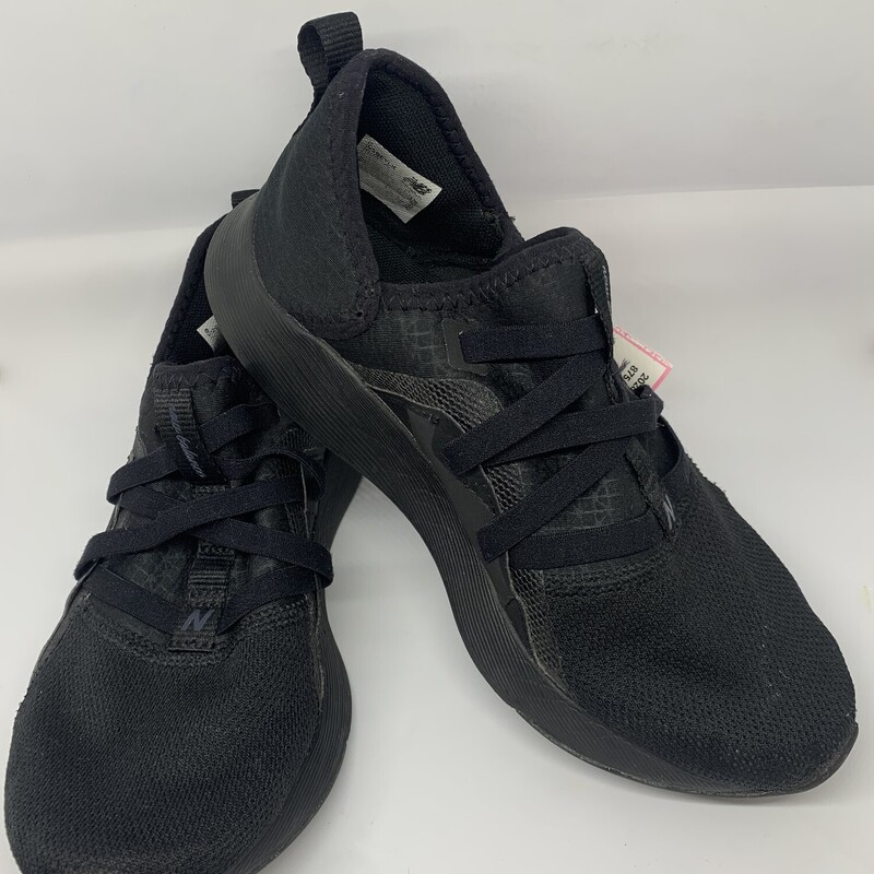 New Balance Shoes, Black, Size: 6
All Sales Are Final
No Returns
Pick Up In Store Within 7 Days Of Purchase
or
Have It Shipped

Thanks for Shopping With Us :-)
