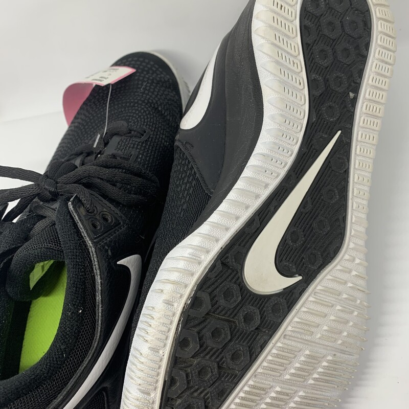Nike Vollyball Sneaker, Black, Size: 8.5All Sales Are Final<br />
No Returns<br />
Pick Up In Store Within 7 Days Of Purchase<br />
or<br />
Have It Shipped<br />
<br />
Thanks for Shopping With Us :-)
