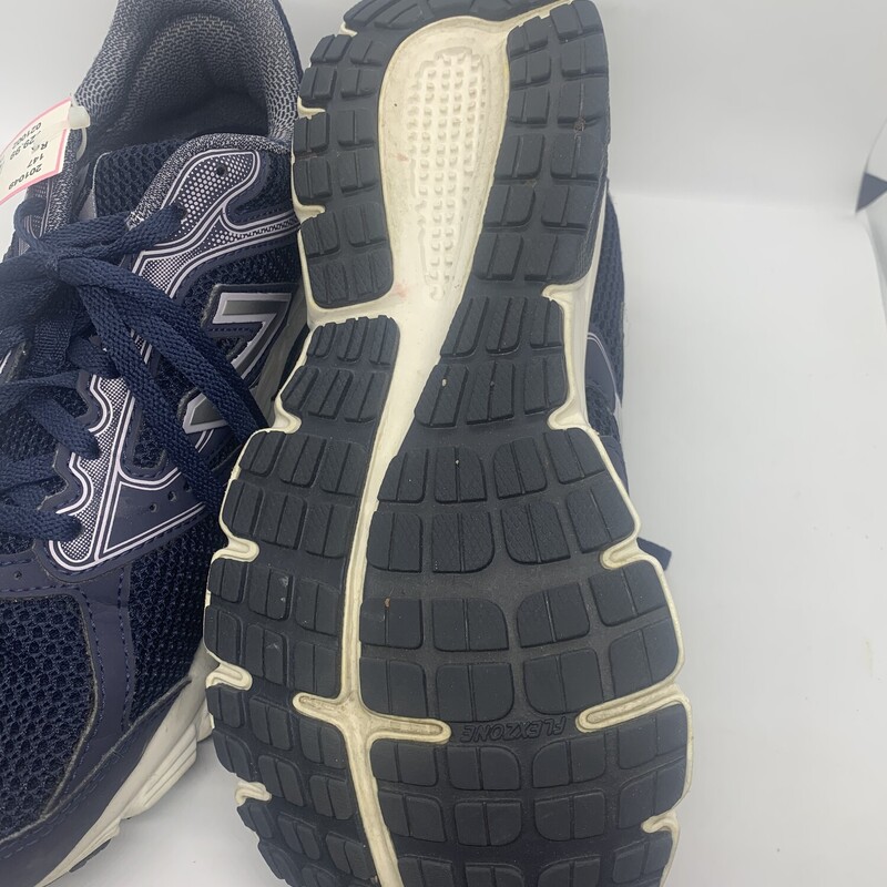 New Balance Sneakers, Navy Gry, Size: 8All Sales Are Final<br />
No Returns<br />
Pick Up In Store Within 7 Days Of Purchase<br />
or<br />
Have It Shipped<br />
<br />
Thanks for Shopping With Us :-)
