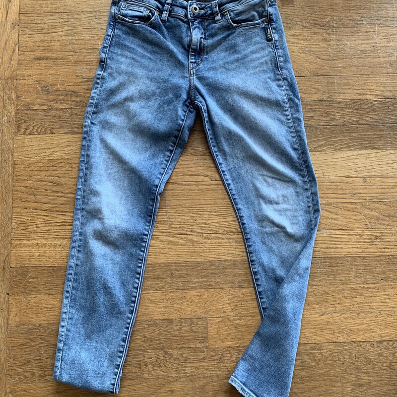 Silver Jeans, Blue, Size: 6
All Sales Are Final
No Returns
Pick Up In Store Within 7 Days Of Purchase
or
Have It Shipped