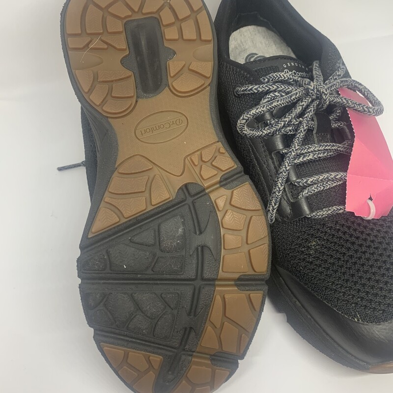 Dr. Comfort Athletic Shoe, Black, Size: 8<br />
All Sales Are Final<br />
No Returns<br />
Pick Up In Store Within 7 Days Of Purchase<br />
or<br />
Have It Shipped
