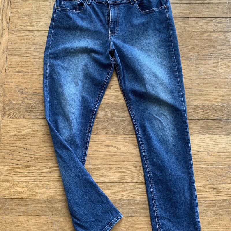 Mott & Bow Jeans, Blue, Size: 10
All Sales Are Final
No Returns
Pick Up In Store Within 7 Days Of Purchase
or
Have It Shipped