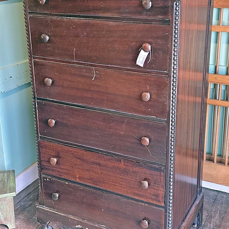 Vtg Chest Of Drawers - NC