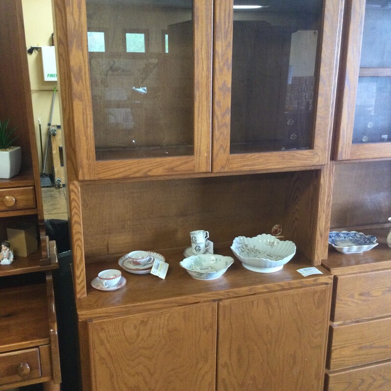 Wall Unit, Wood, Glass doors Size: 39w x 77h x 17d  M4123

FOR IN-STORE OR ON LINE PURCHASE
Local deliveery available, $50 minimum