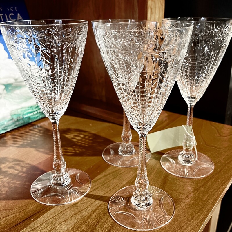 Glasses Etched Crystal
Size: Set 4
Two sets of 4 available