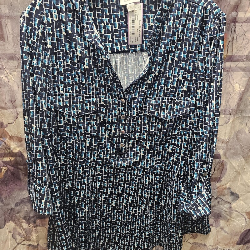 Blouse in navy teal and white pattern