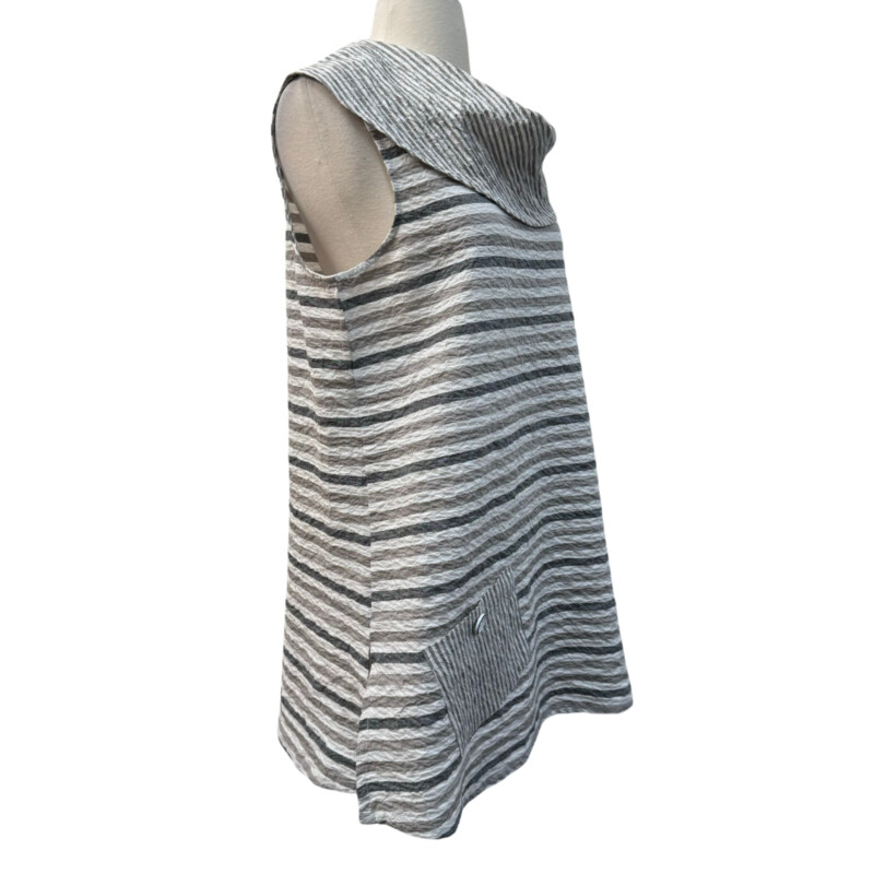 Habitat Cowl Tunic Top<br />
Sleeveless<br />
98% Cotton 2% Spandex<br />
White, Mocha, and Charcoal Gray<br />
Size: Small