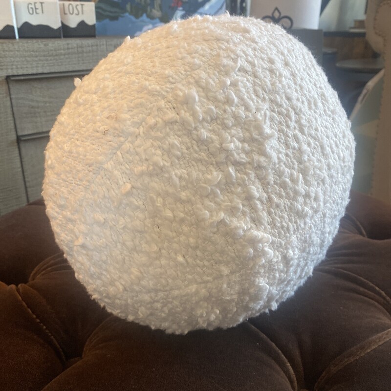 Round Boucle Pillow