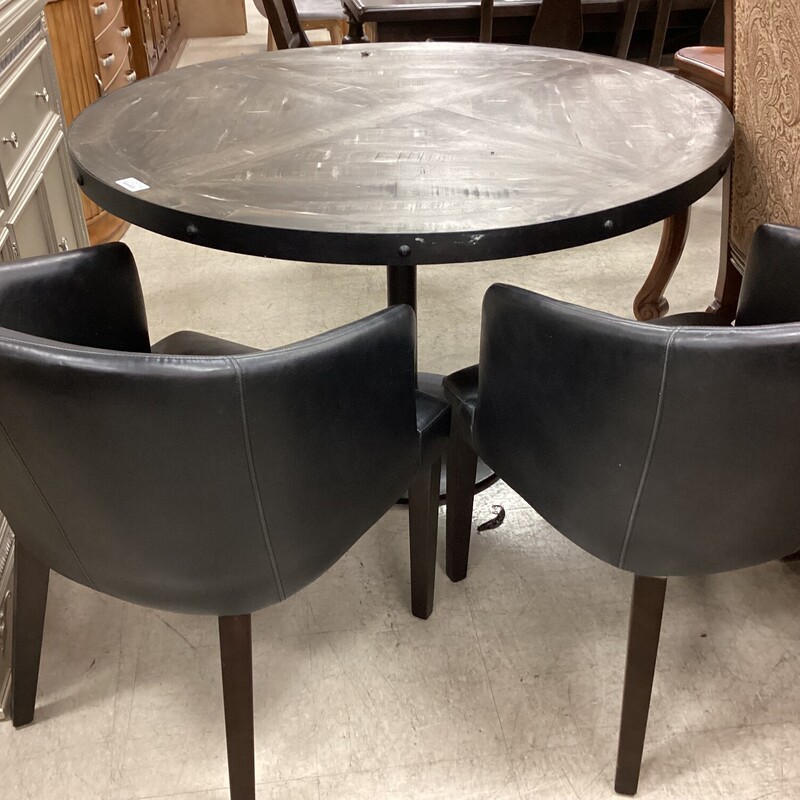 Round Table+4 Chairs, Mtl Wood,<br />
Black Leather Barrel Chairs<br />
50in wide x 50in deep x 30in tall