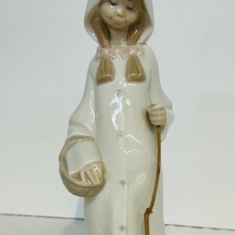 Lladro Shepherdess Girl Figurine
White Brown Pink
Size: 2x8.5H
