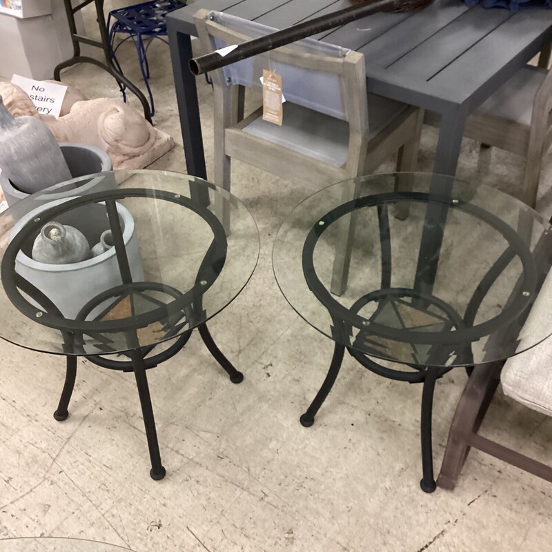 S/2 End Tables Glass Rnd, Blk Mtl, Tiles
26 in rd x 22 in t