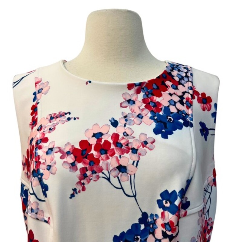 NEW Tommy Hilfiger Dress<br />
Sleeveless<br />
Floral Print<br />
White with Blush, Dark Pink, Perriwinkle, and Dark Blue Floral Design<br />
Size: 14