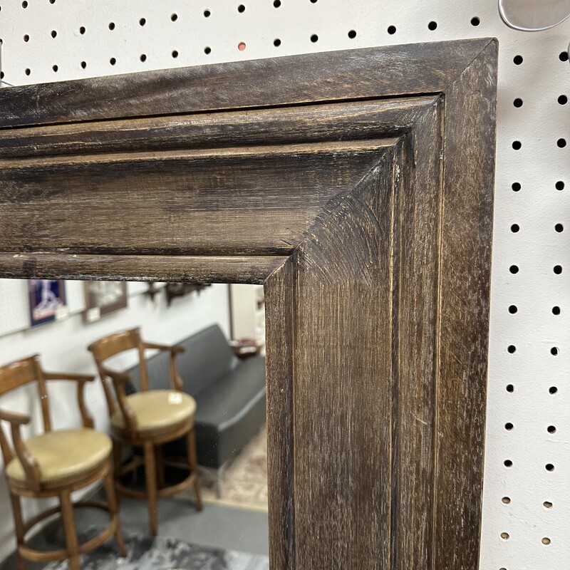 Distressed Wood Mirror
Size: 36x29