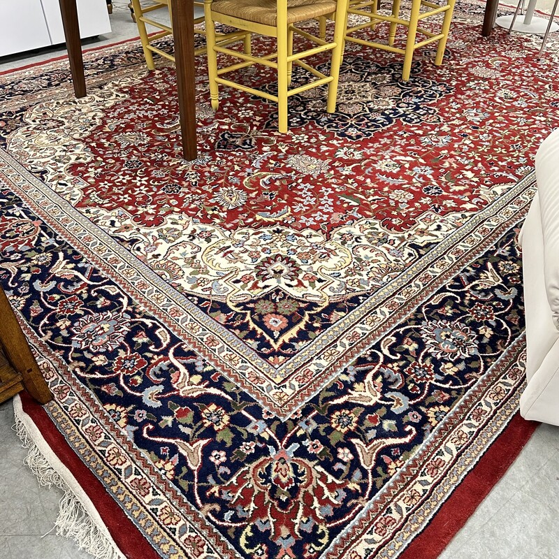 Hand Knotted Persian Rug
Size: 13.5x10